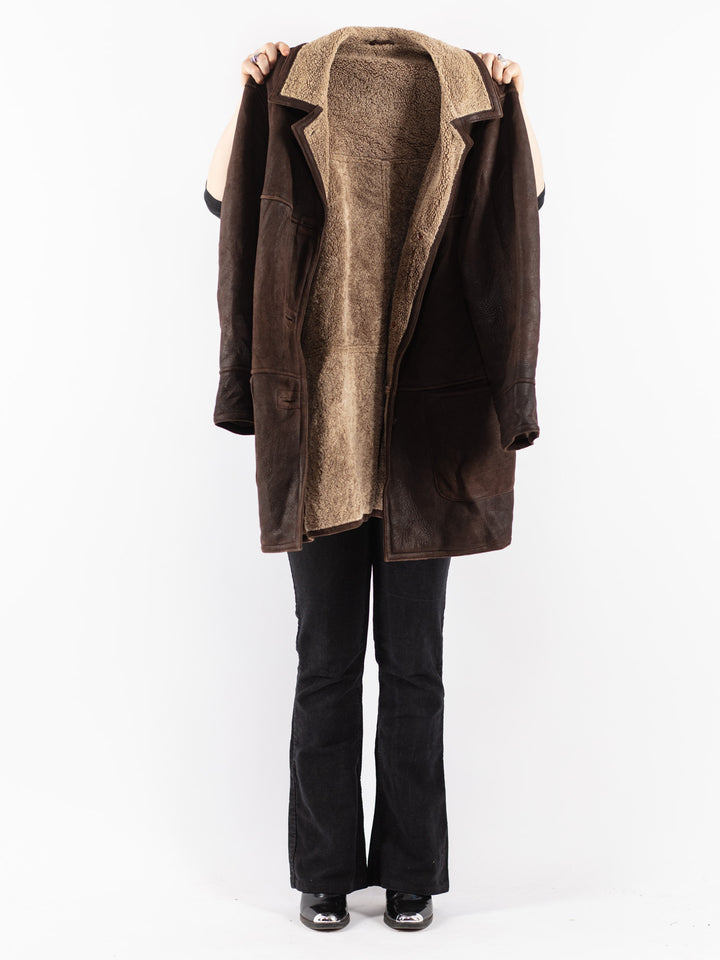 Vintage 90's Women Sheepskin Coat in Brown