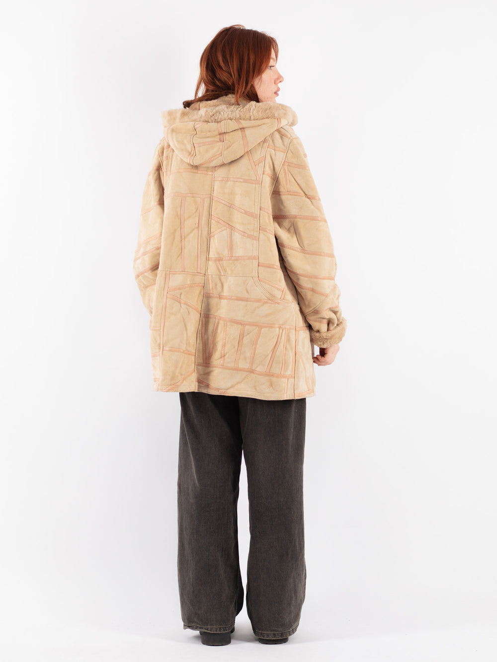 Vintage 90's Women Sheepskin Coat in Beige