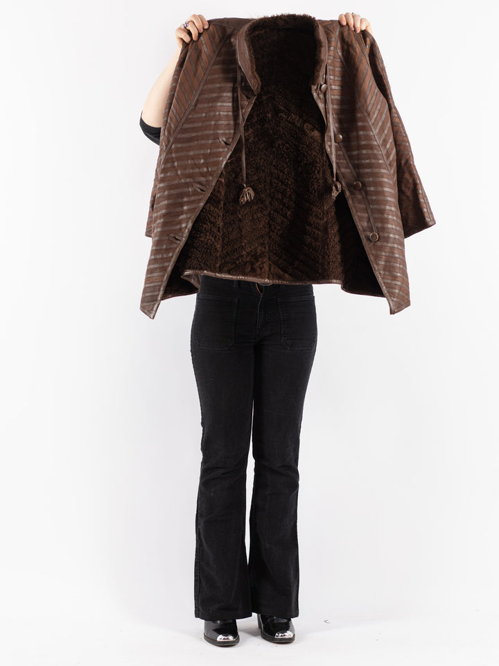 Vintage 90's Women Sheepskin Coat in Brown