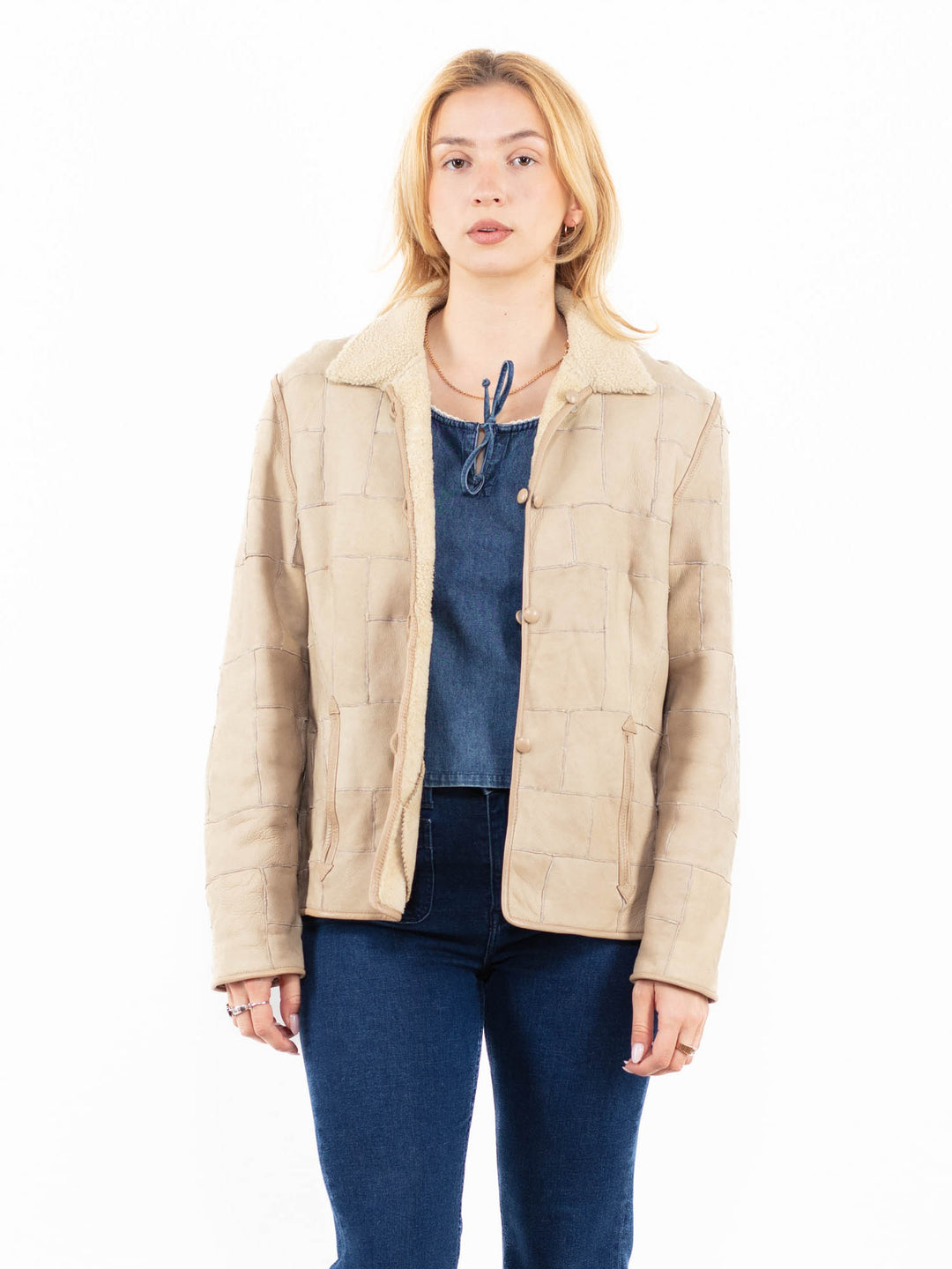 Vintage 90's Women Sheepskin Jacket in BeigeA0038