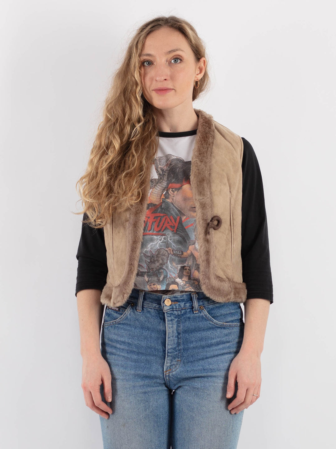 Vintage 90's Women Sheepskin Vest in BeigeV9332