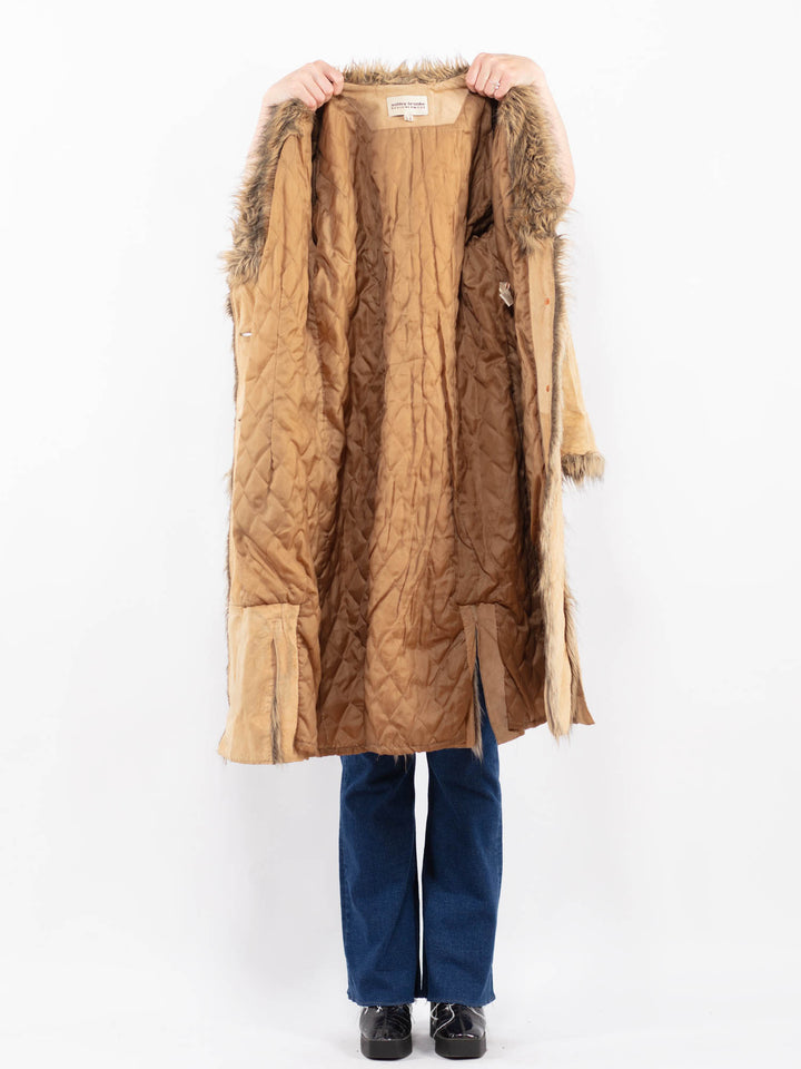 Vintage 90's Women Suede Sherpa Coat in BeigeA0481