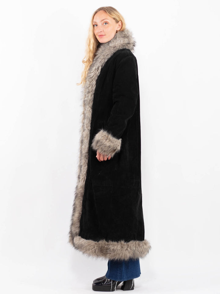 Vintage 90's Women Suede Sherpa Coat in BlackA0484