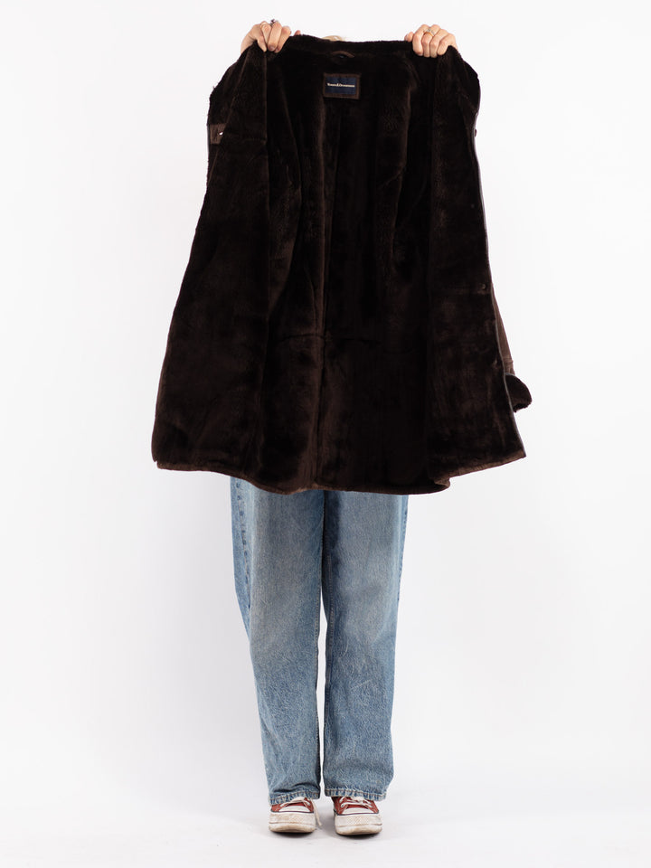 Vintage 90's Women Suede Sherpa Coat in Brown