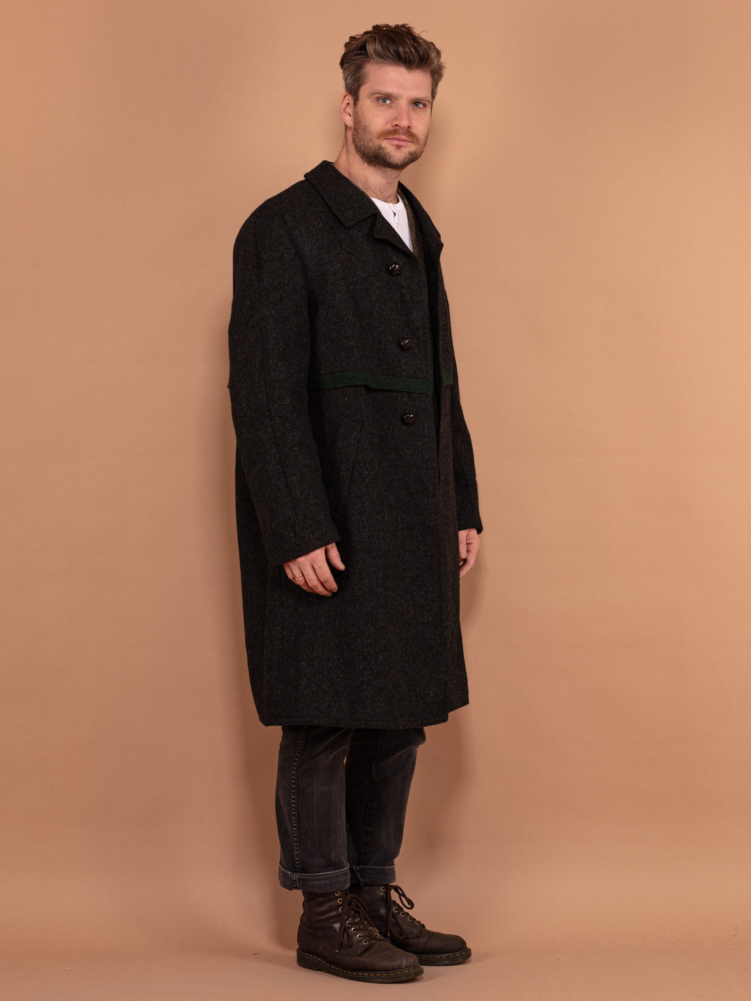 Vintage 70's Men Pure New Wool Coat in Dark Grey - NorthernGrip