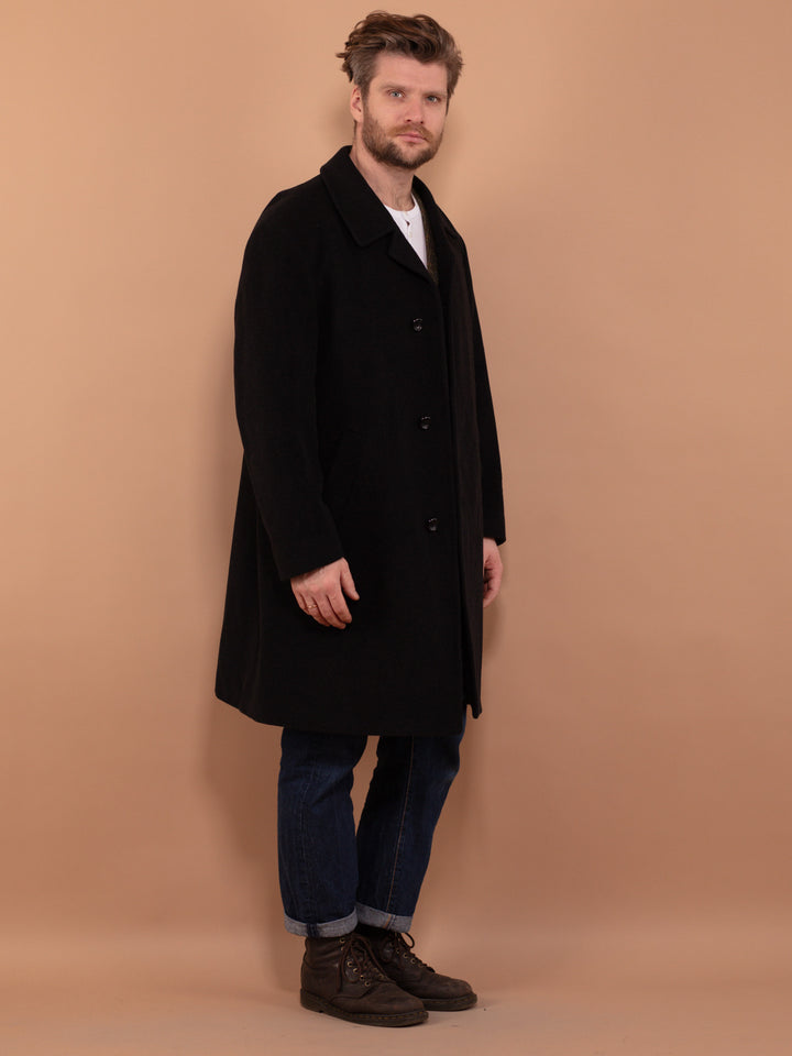 Vintage 90's Men Wool and Cashmere Coat in Black - NorthernGrip