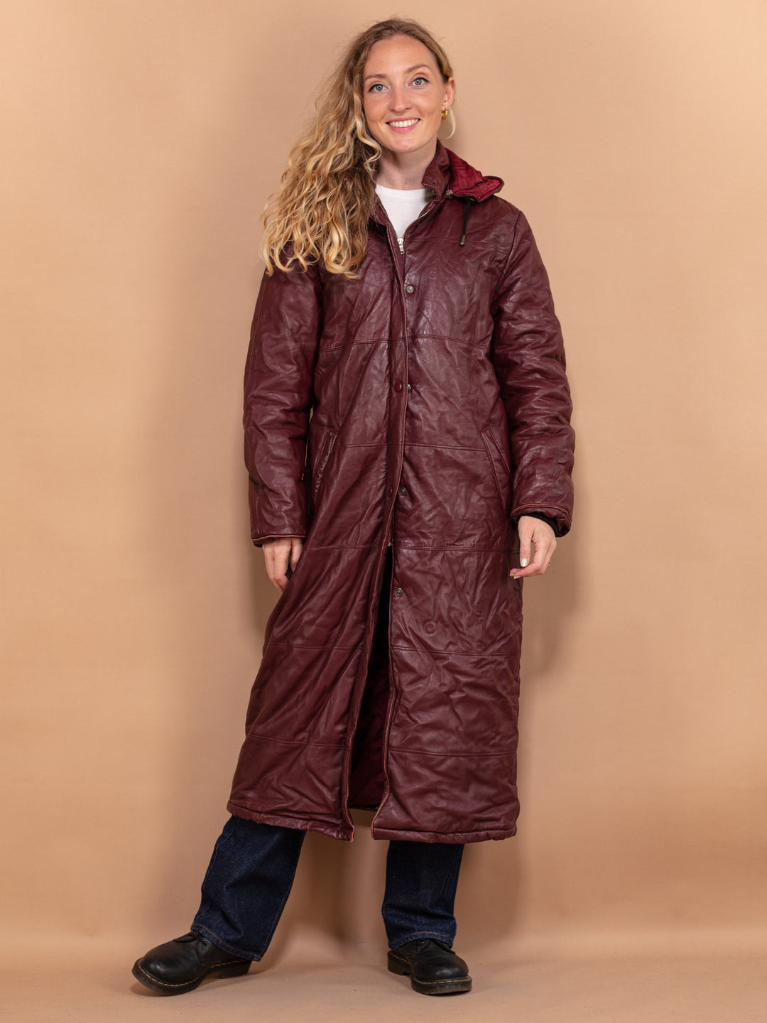 Vintage 80's Women Hooded Leather Coat in Bordo Red - NorthernGrip
