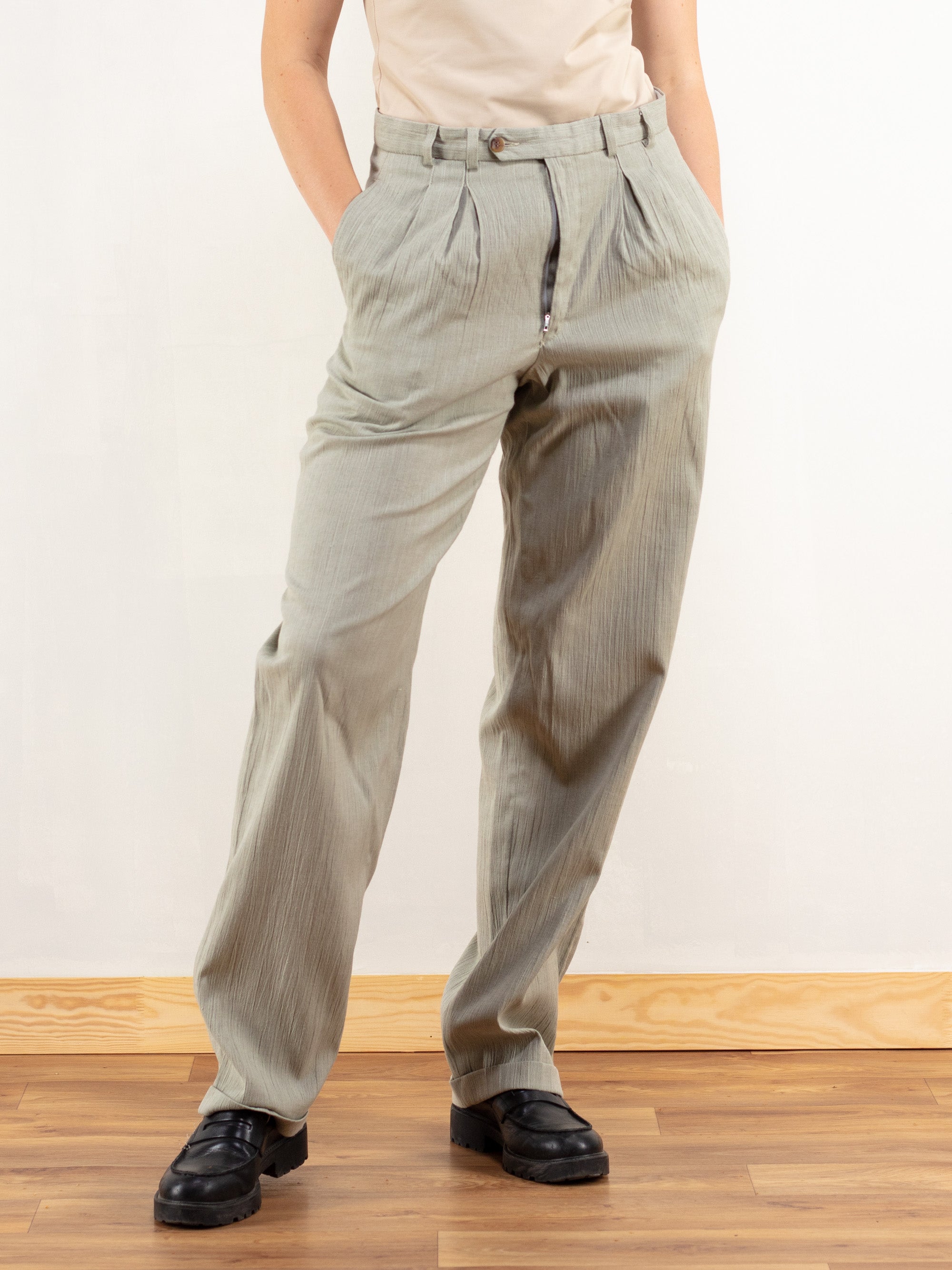 Vintage Online Store | 90's Pleated Women Pants | Northern Grip 