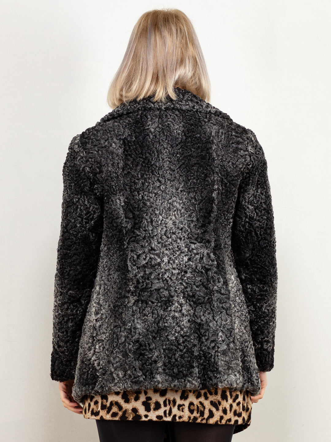 Vintage 70's Women Karakul Fur Jacket in Grey - NorthernGrip