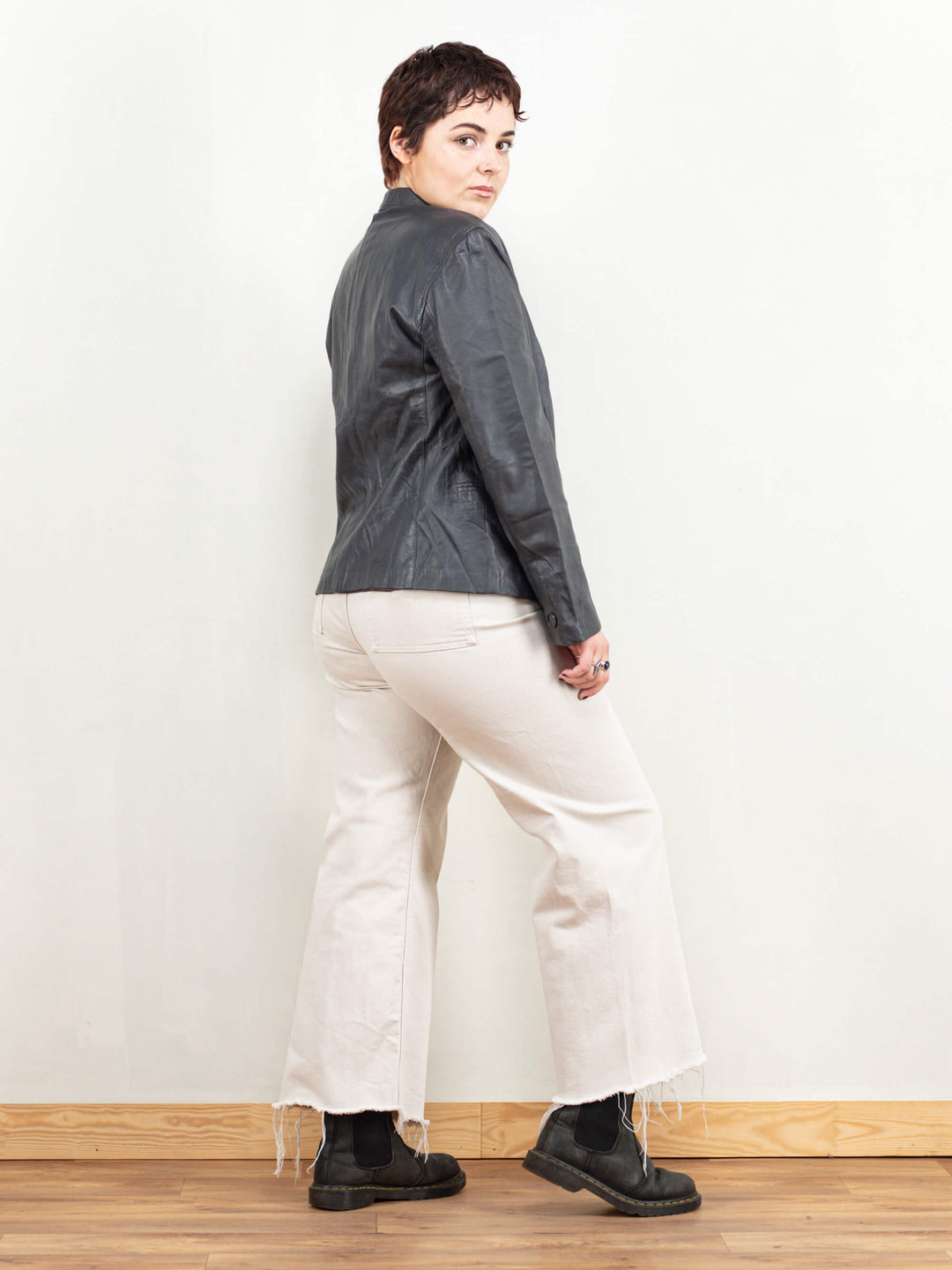 Vintage 80's Women Grey Leather Jacket - NorthernGrip