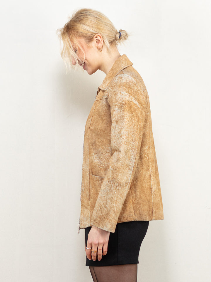 Vintage 90's Women Distressed Suede Jacket in Beige - NorthernGrip