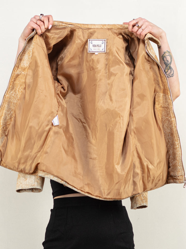 Vintage 90's Women Distressed Suede Jacket in Beige - NorthernGrip
