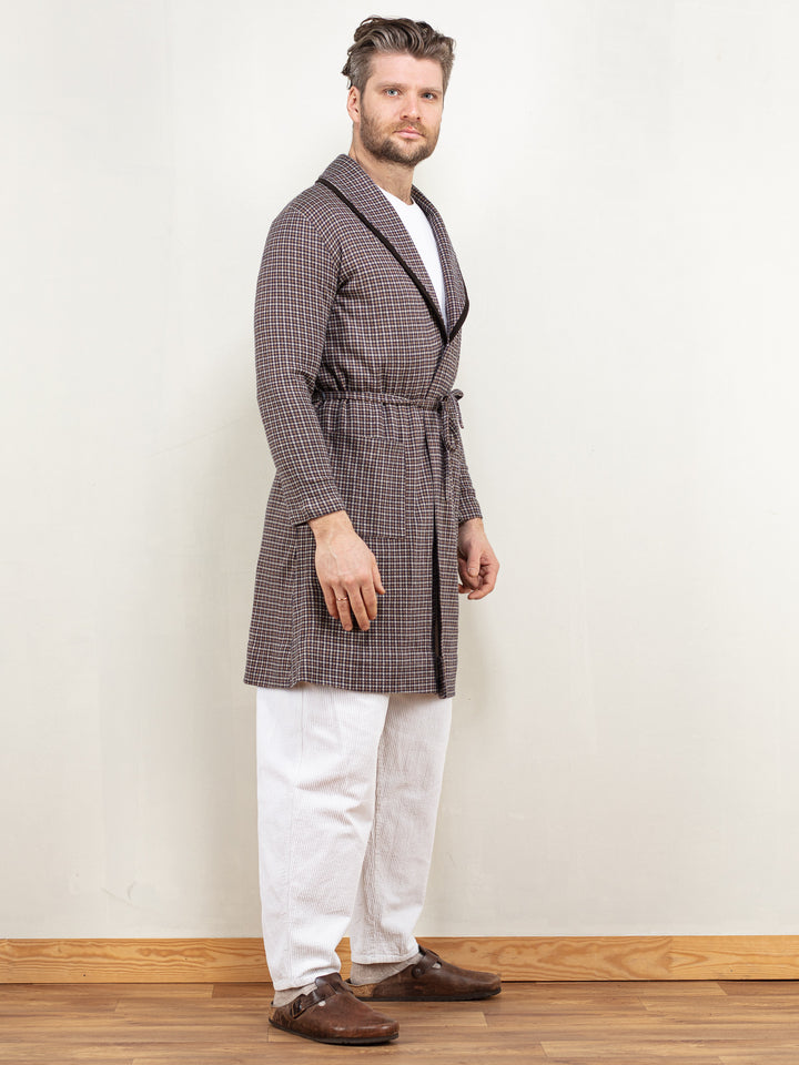 Vintage 80's Men Dressing Gown in Brown - NorthernGrip
