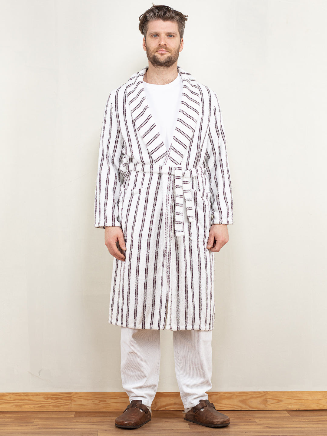 Vintage 90's Men Dressing Gown in White - NorthernGrip