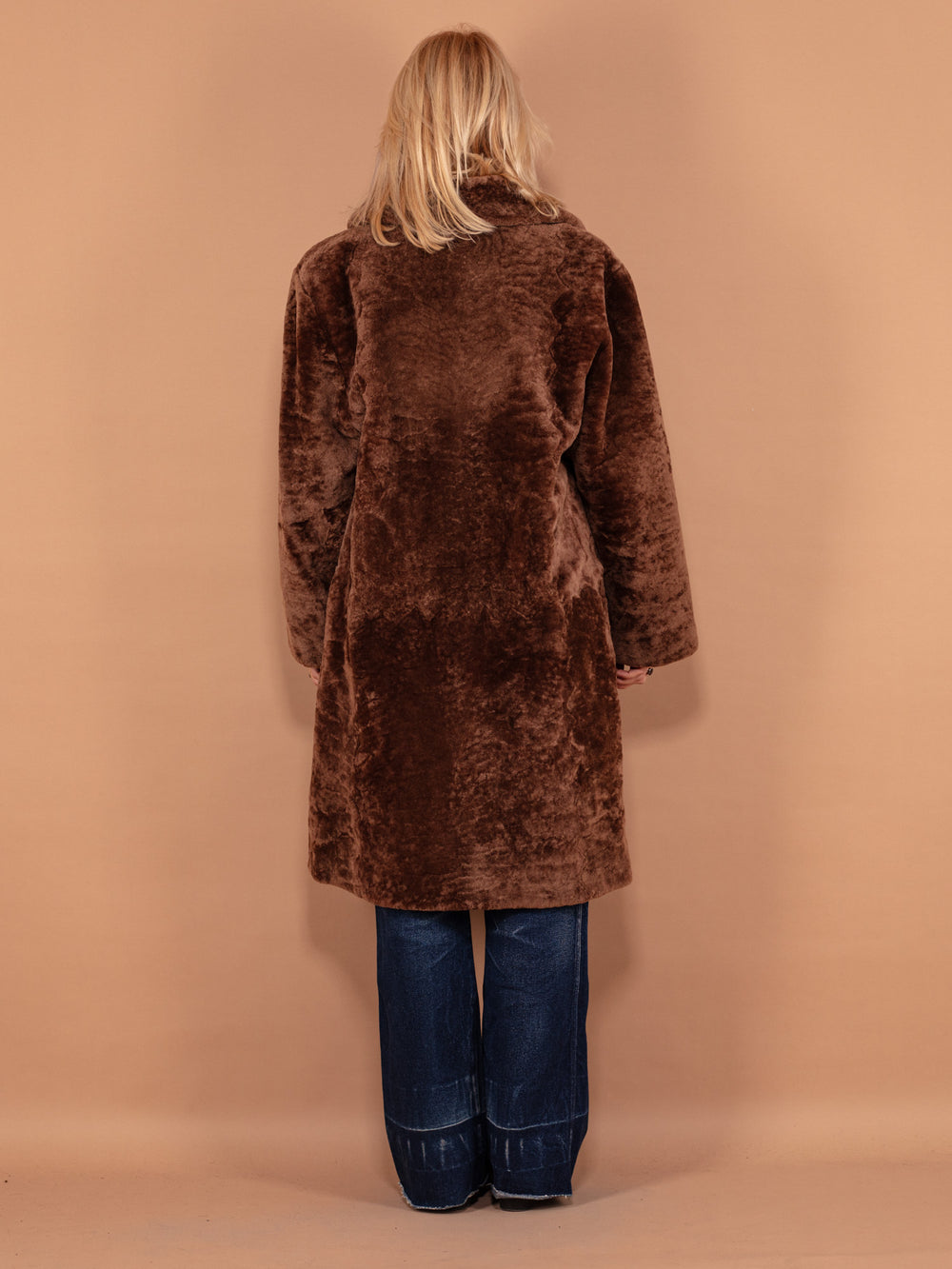 Vintage 70's Women Sheepskin Wool Coat in Brown - NorthernGrip