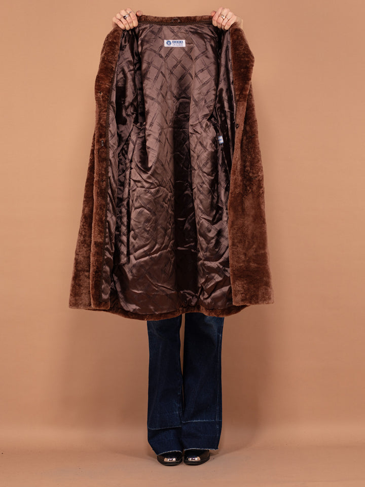 Sheepskin Wool Coat, Size L, Vintage Women Real Sheep Fur Coat, Brown Retro Wool Winter Coat, 70s Luxurious Outerwear, Elegant Fur Coat