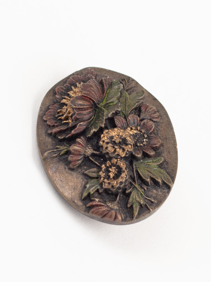 Antique 1920s Carved Floral Brooch in Painted Bakelite, Rustic Botanical Pin with Brass Backing, Handcrafted Vintage Jewelry Gift