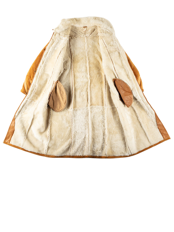 Vintage 70's Women Sheepskin Coat in BrownMN559