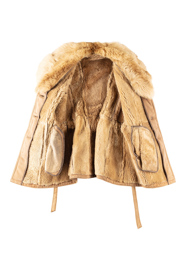 Vintage 70's Women Sheepskin Coat in BeigeMN318