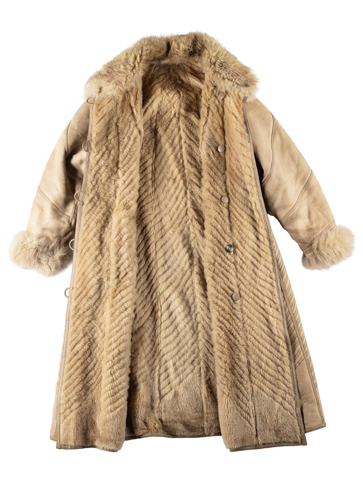 Vintage 90's Women Sheepskin Coat in Beige