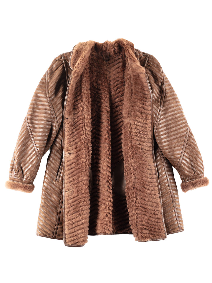 Vintage 00's Women Sheepskin Coat in Brown