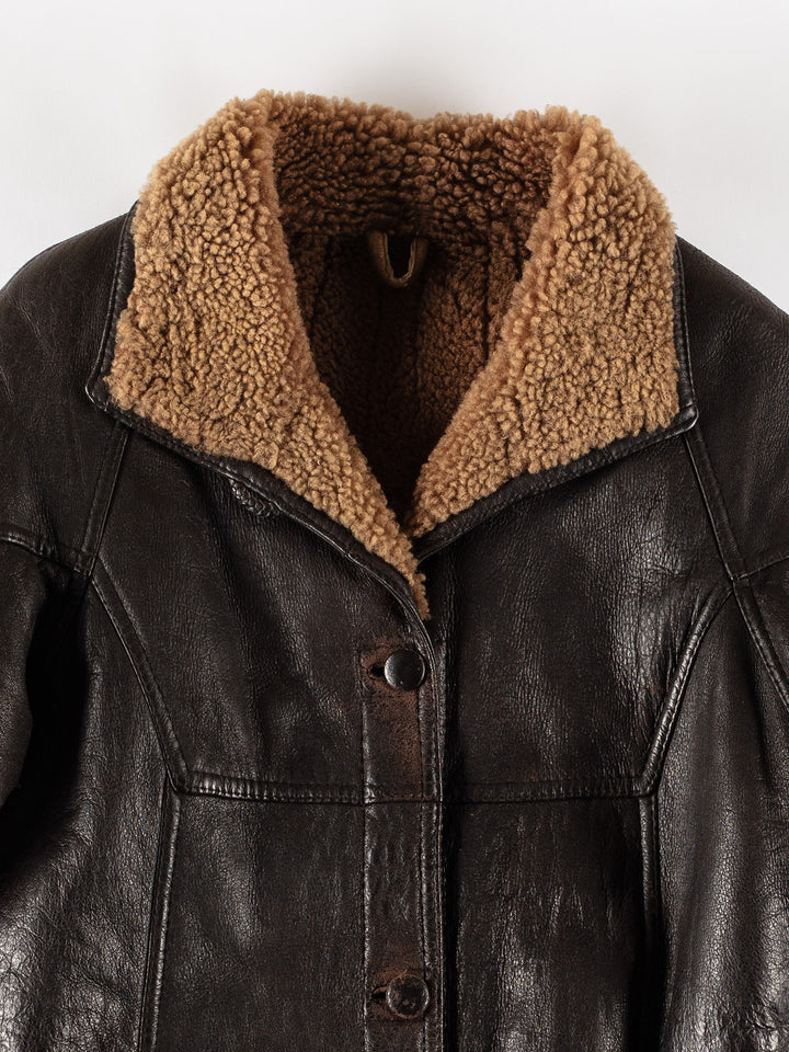 Vintage 80's Women Sheepskin Coat in BrownMN697