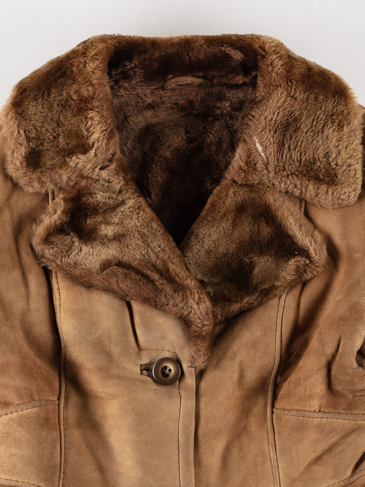 Vintage 70's Women Sheepskin Coat in BrownMN624