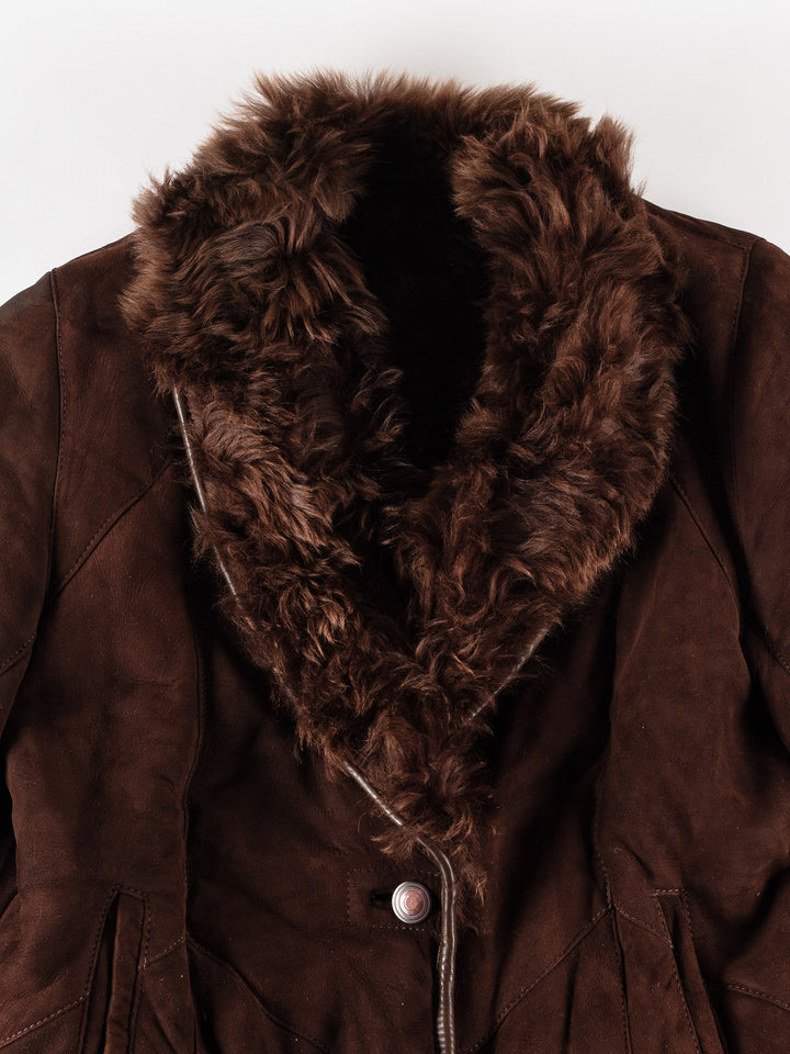 Vintage 70's Women Sheepskin Coat in BrownMN446