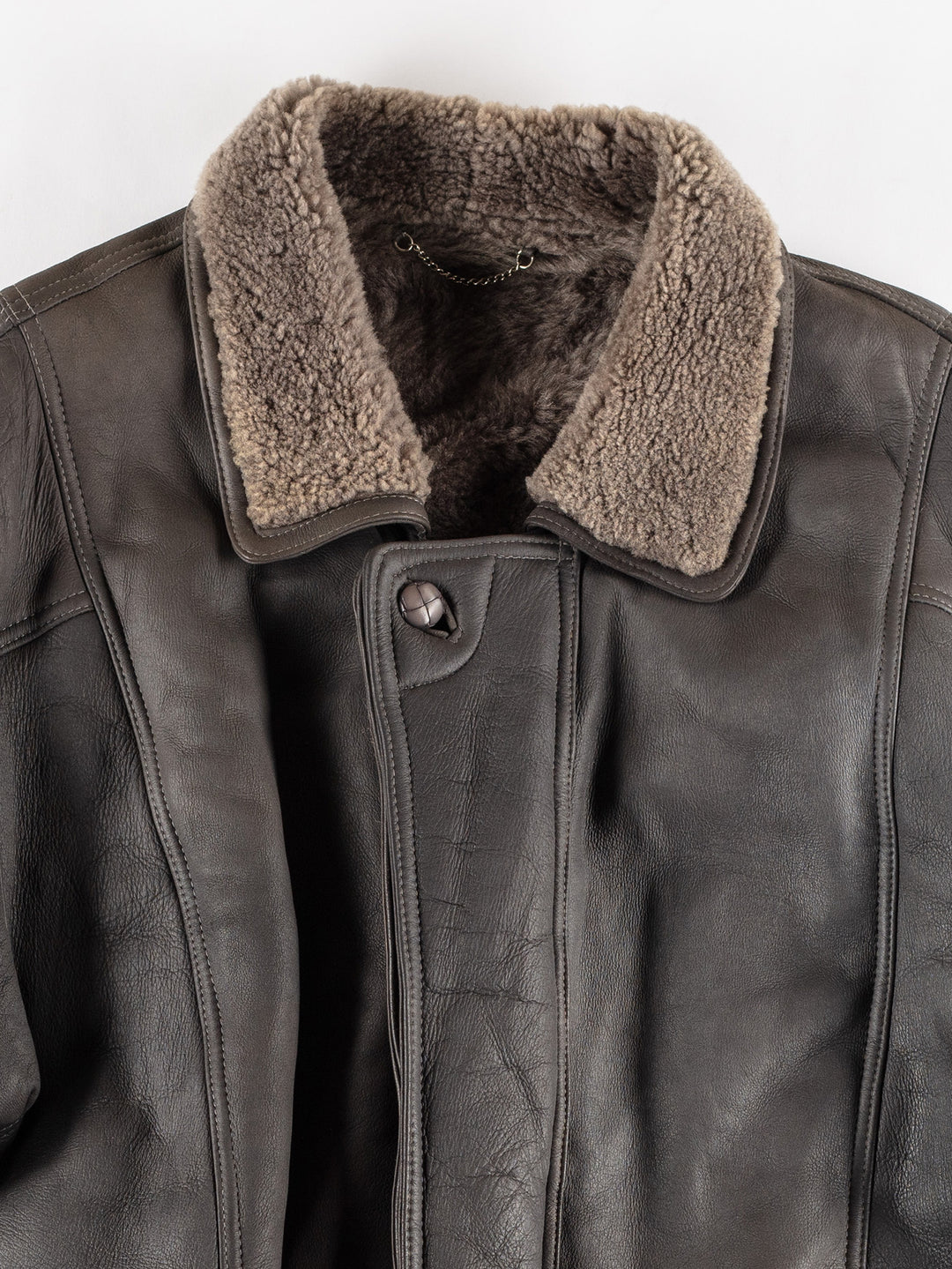 Vintage 80's Men Sheepskin Coat in GrayVN458