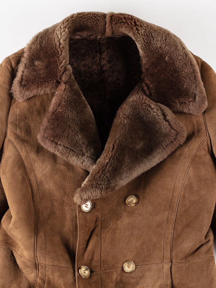 Vintage 70's Men Sheepskin Coat in BrownVN292