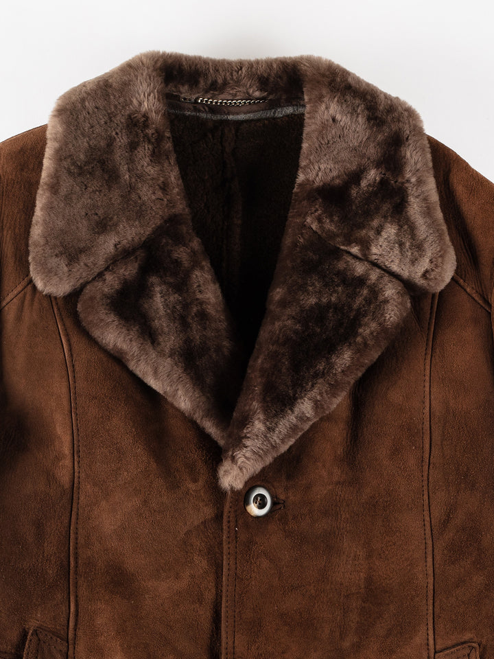Vintage 70's Men Sheepskin Coat in BrownVN299