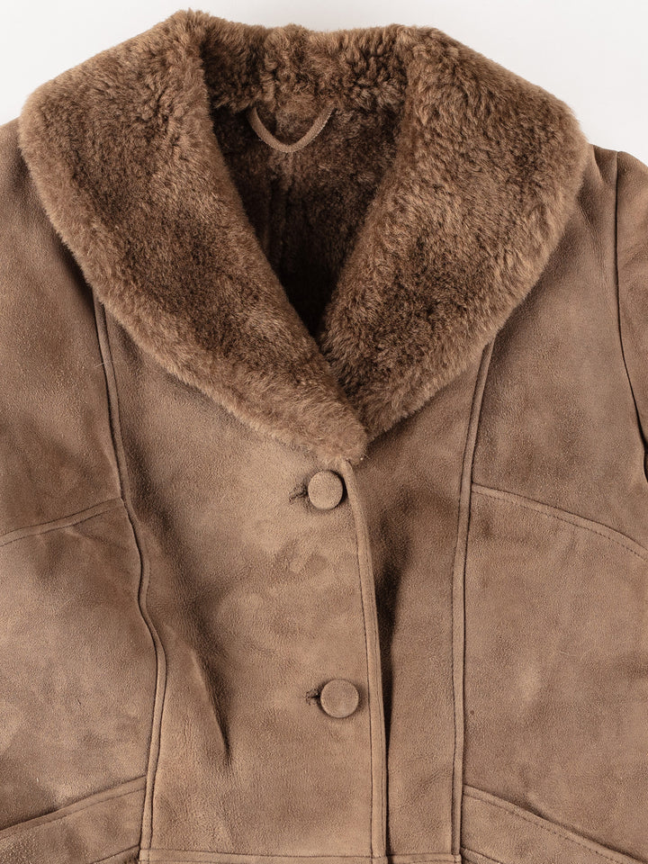 Vintage 80's Women Sheepskin Coat in BrownMN271