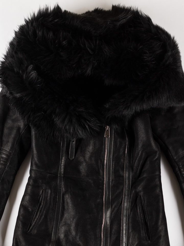 Vintage 70's Women Sheepskin Coat in BlackMN584