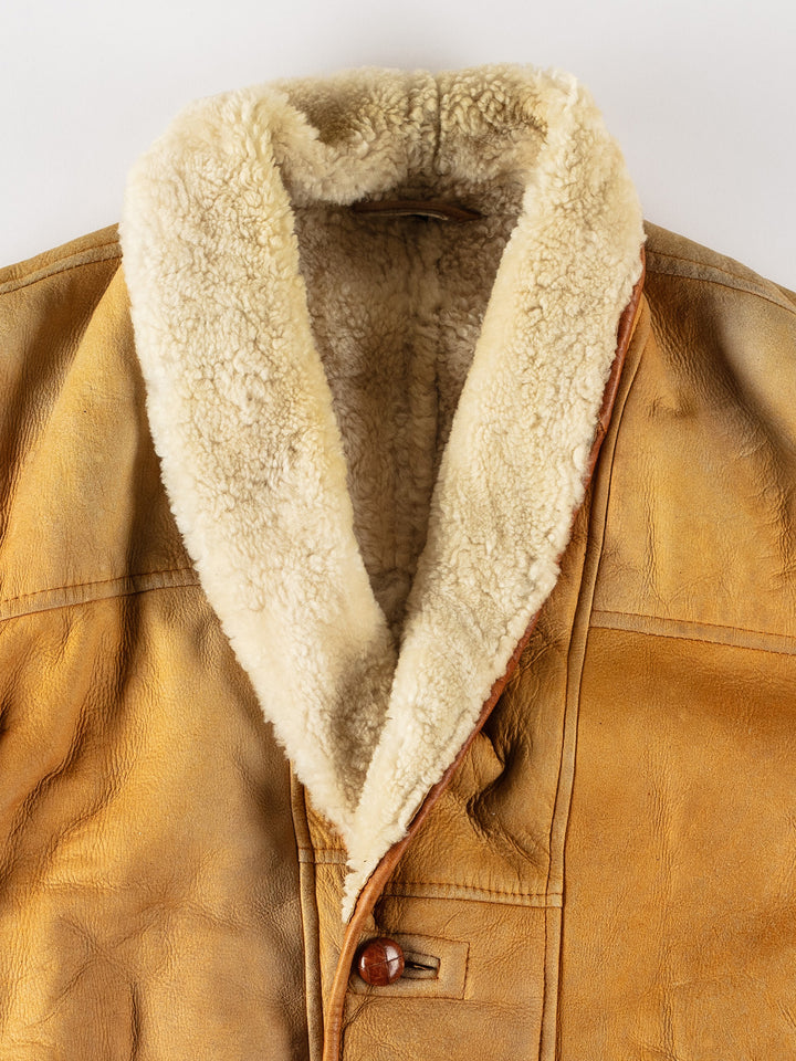 Vintage 80's Men Sheepskin Coat in YellowVN543