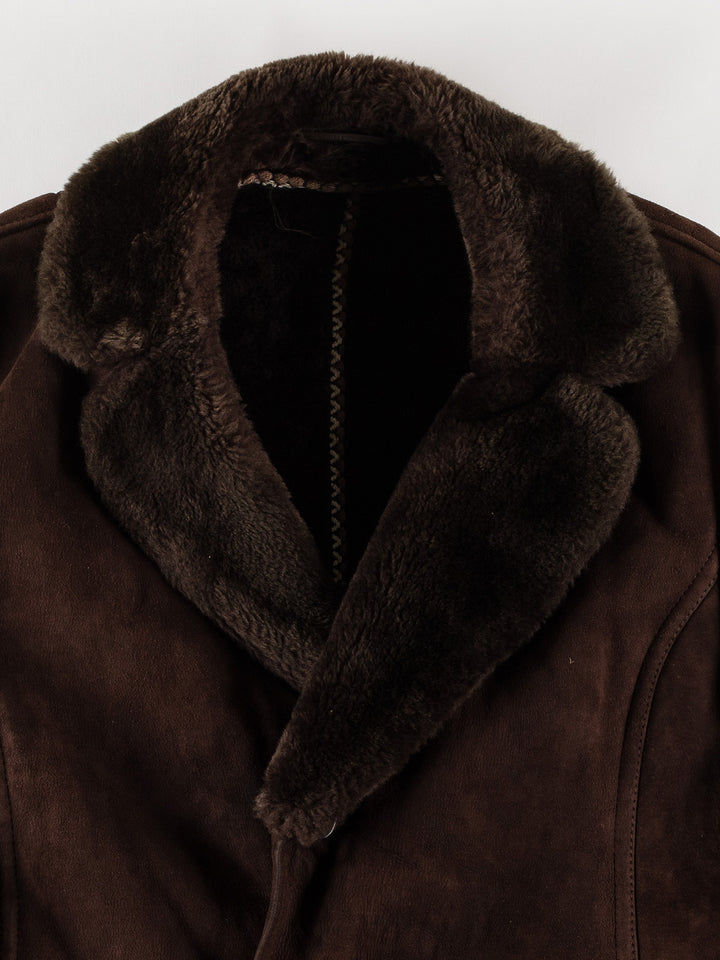 Vintage 70's Men Sheepskin Coat in BrownVN632