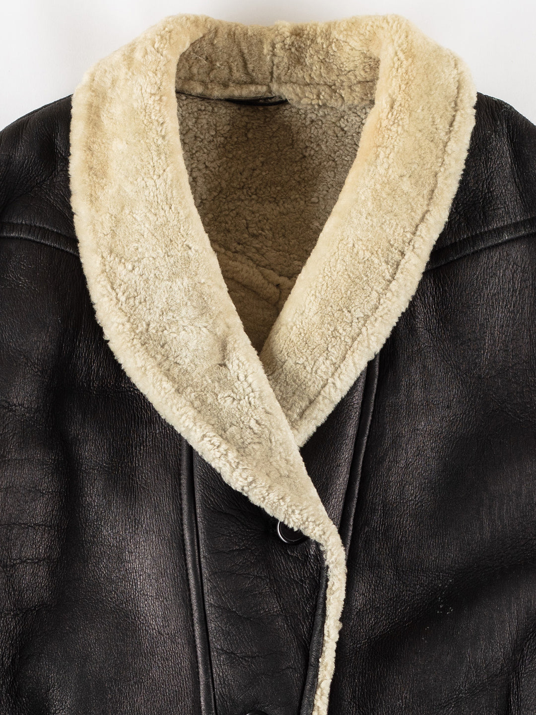 Vintage 80's Women Sheepskin Coat in BlackMN780