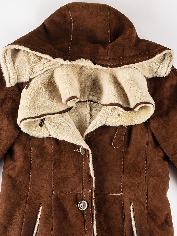 Vintage 70's Women Sheepskin Coat in BrownMN610