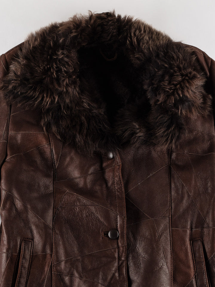 Vintage 70's Women Sheepskin Coat in BrownMN681
