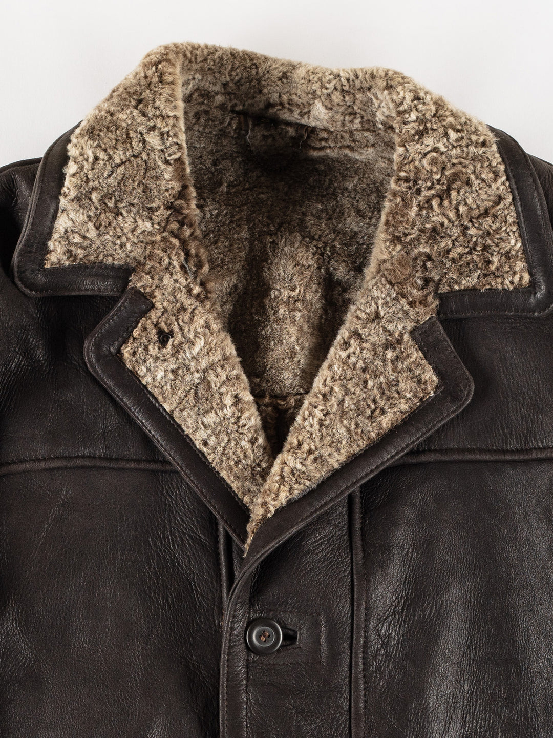 Vintage 80's Men Sheepskin Coat in BlackVN743