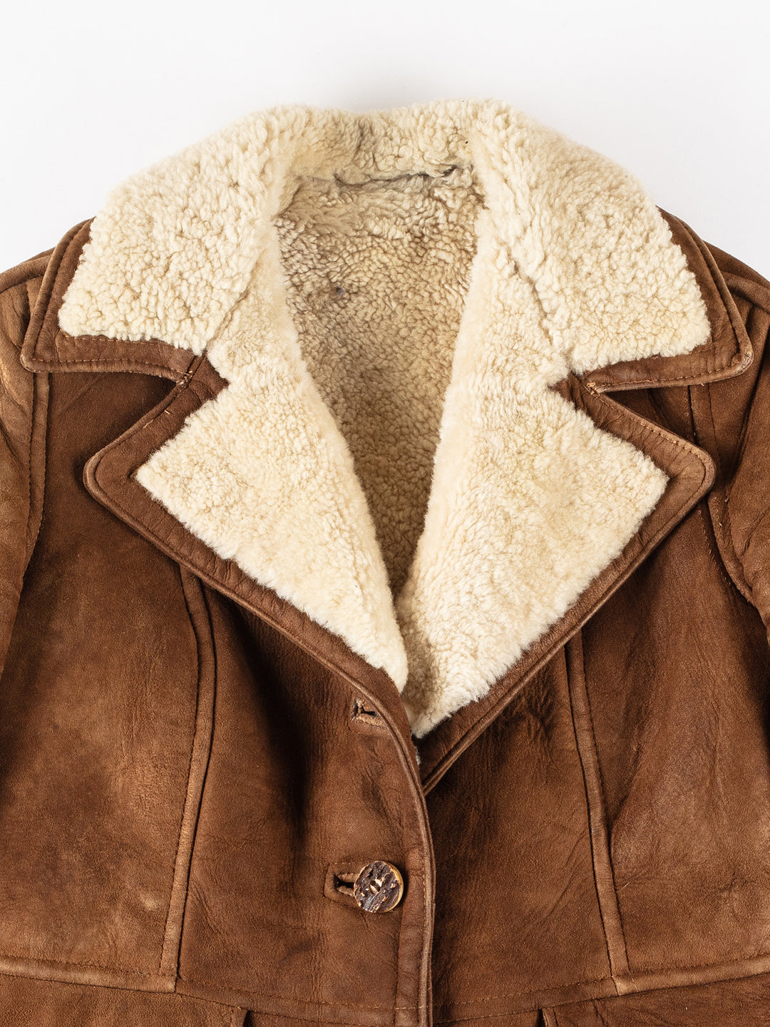 Vintage 70's Women Sheepskin Coat in BrownMN270