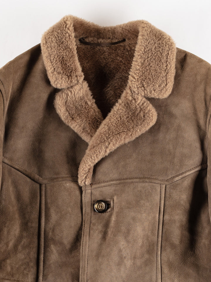 Vintage 70's Men Sheepskin Coat in BeigeVN441