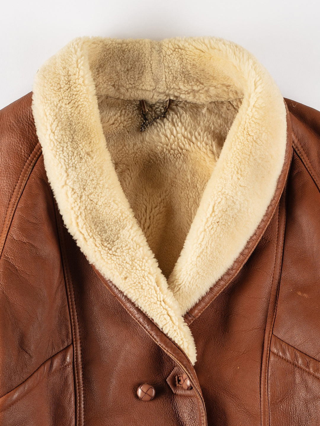 Vintage 80's Women Sheepskin Coat in BrownMN598