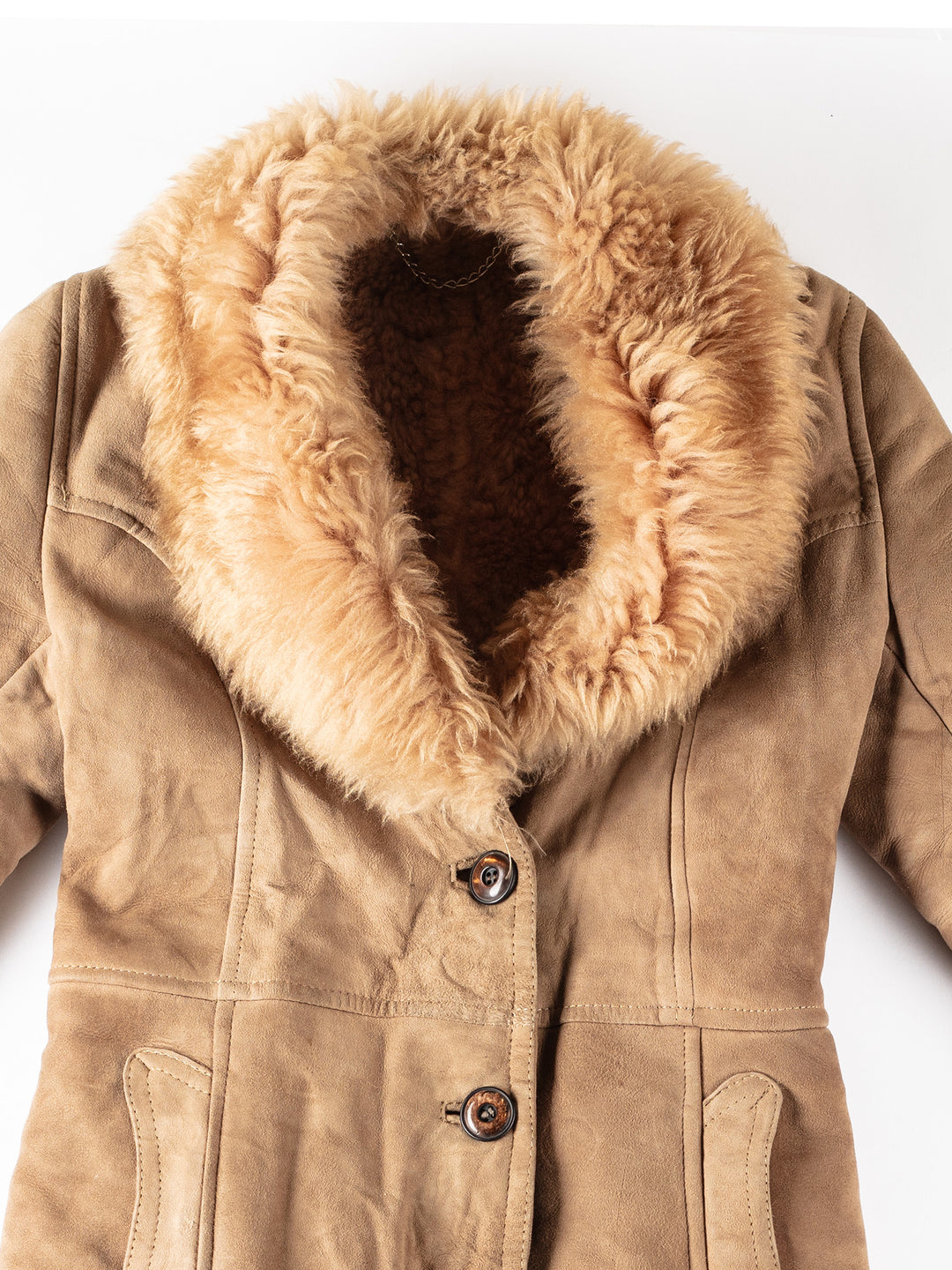 Vintage 70's Women Sheepskin Coat in BeigeMN296