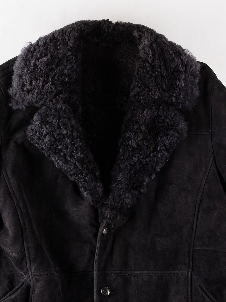 Vintage 80's Men Sheepskin Coat in BlackVN353