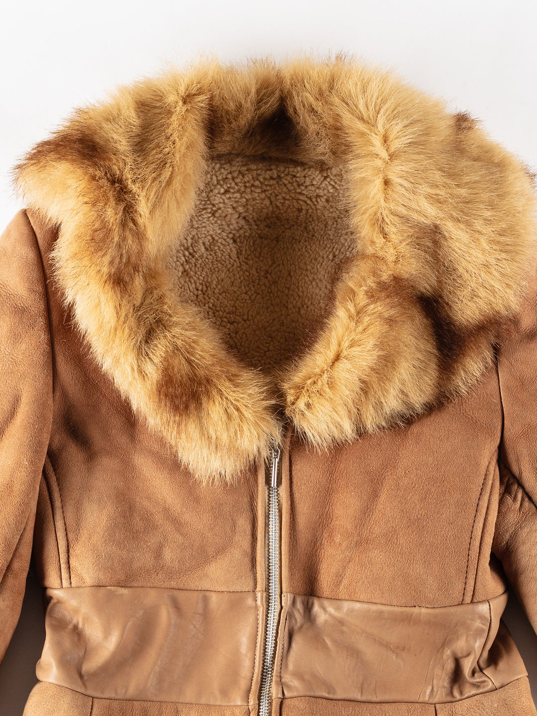 Vintage 70's Women Sheepskin Coat in BrownMN478