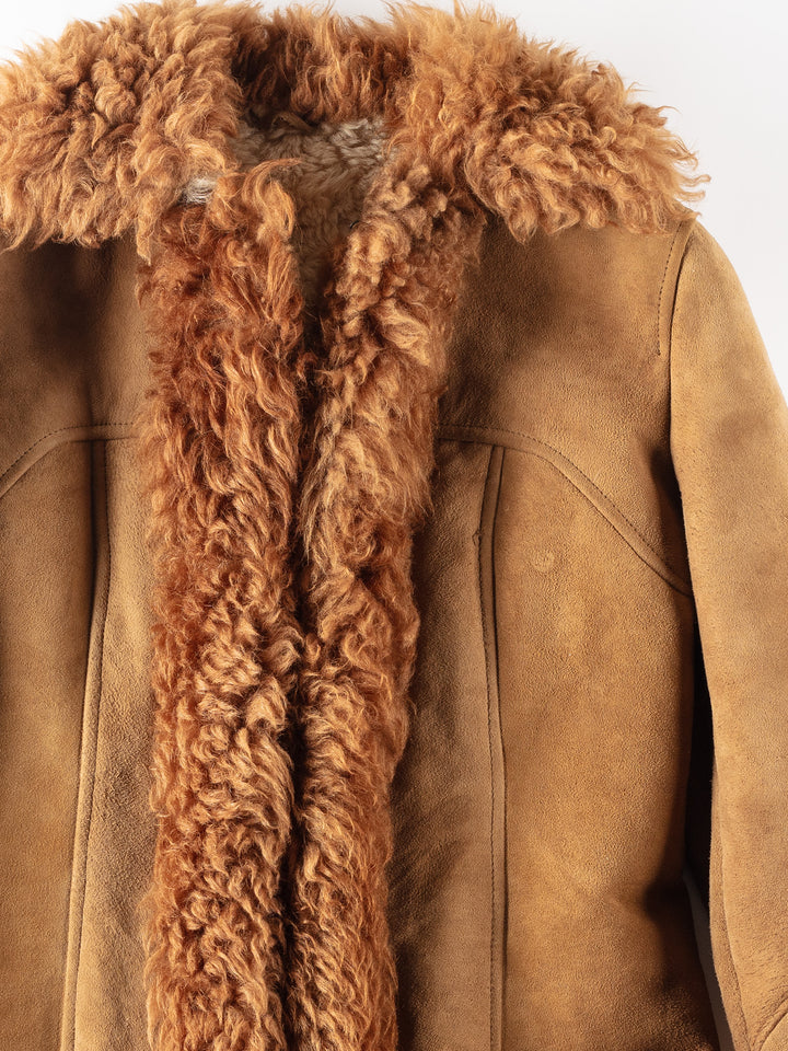 Vintage 70's Women Sheepskin Shearling Coat in Brown