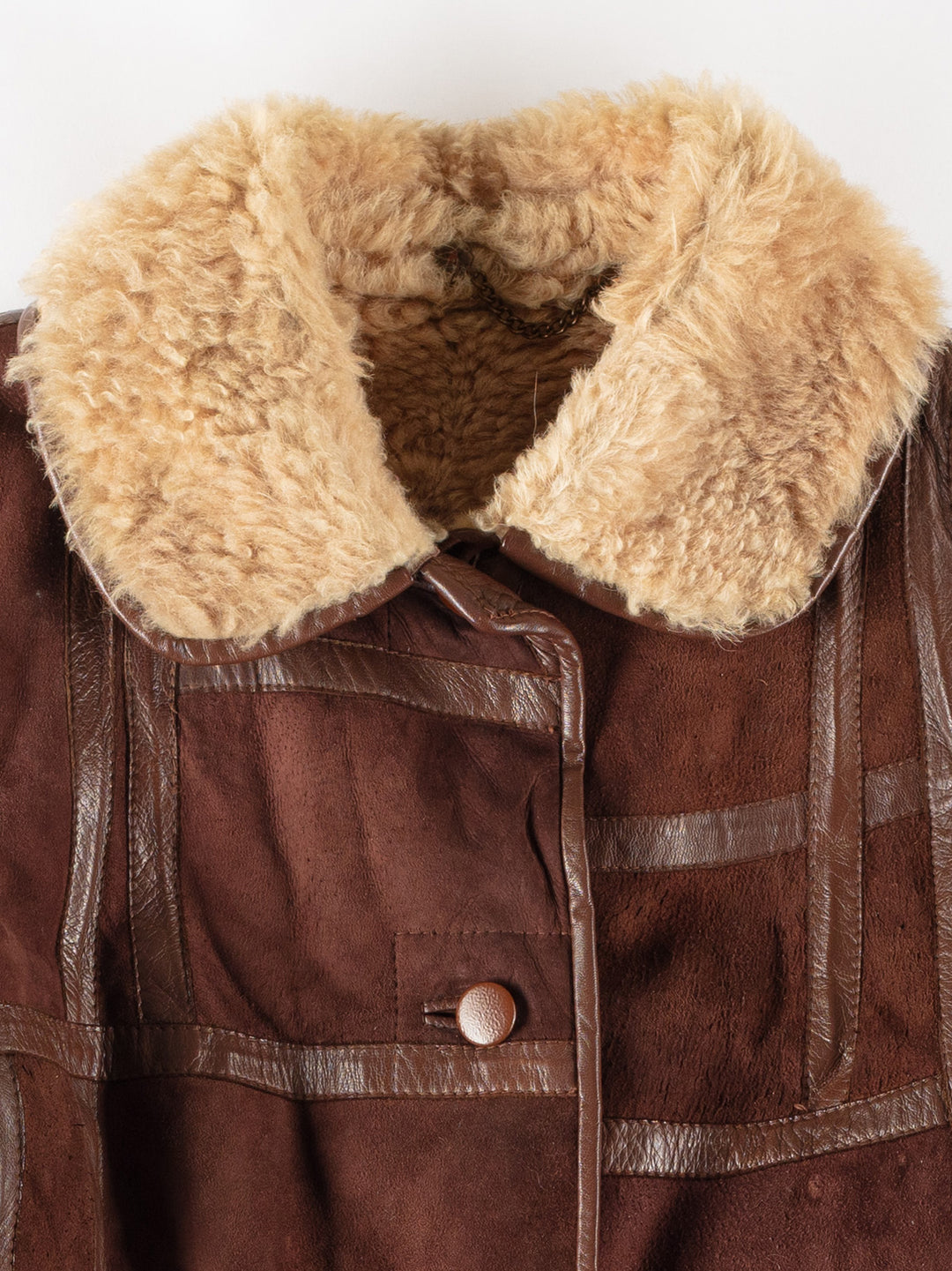 Vintage 80's Women Sheepskin Coat in BrownMN770