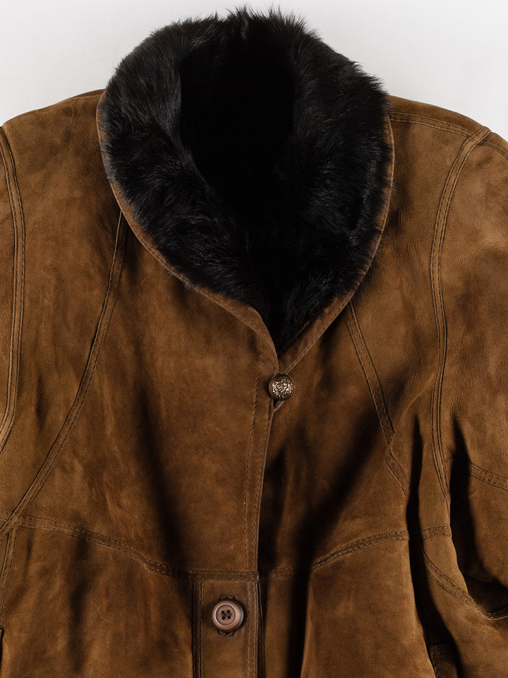 Vintage 80's Women Sheepskin Coat in KhakiMN504