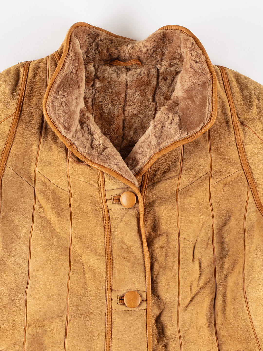 Vintage 80's Women Sheepskin Coat in BrownMN657