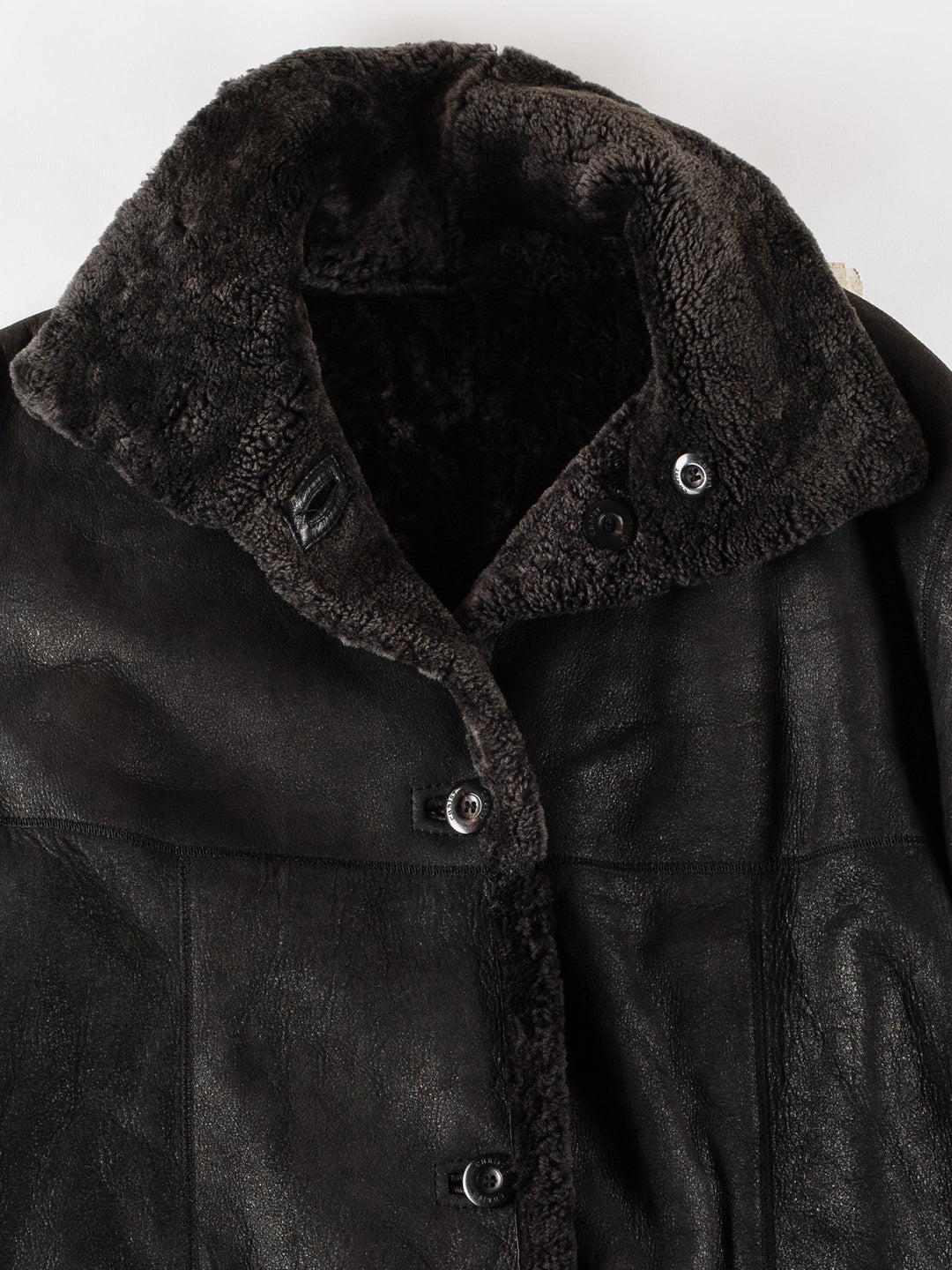 Vintage 80's Women Sheepskin Coat in BlackMN711